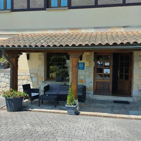 Hotel Artea Errota 2*